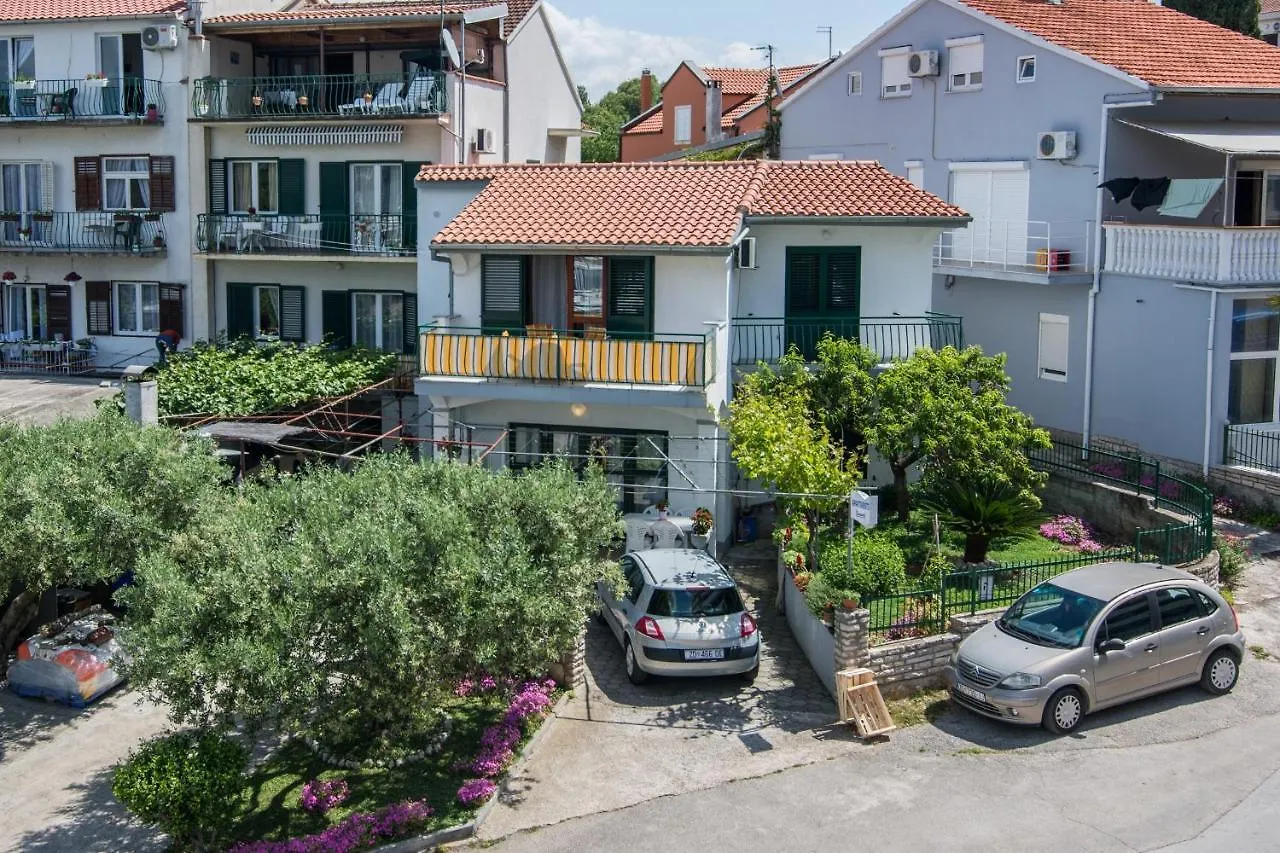 Apartments By The Sea Biograd Na Moru, Biograd - 11932 contacts